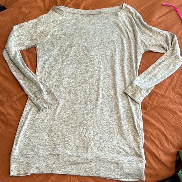 Athleta Tops - Athletea S tunic